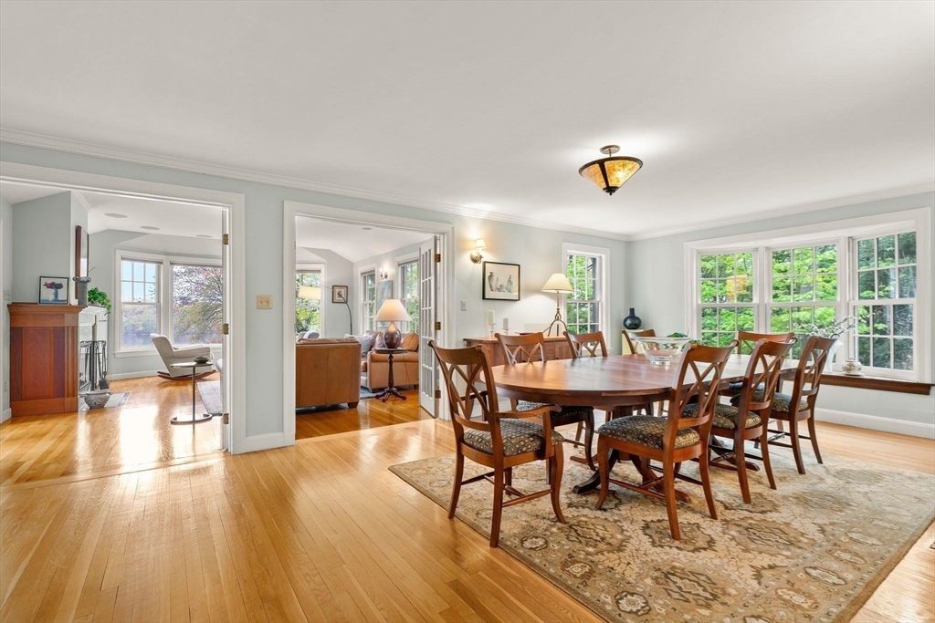 331 Mystic St, Arlington, MA Photo #11