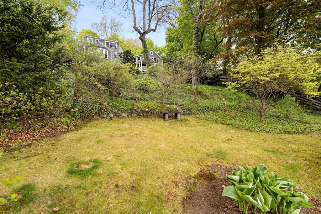 331 Mystic St, Arlington, MA Photo #42