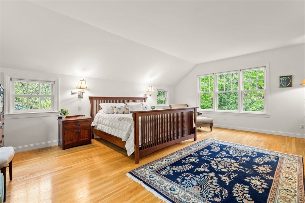331 Mystic St, Arlington, MA Photo #21