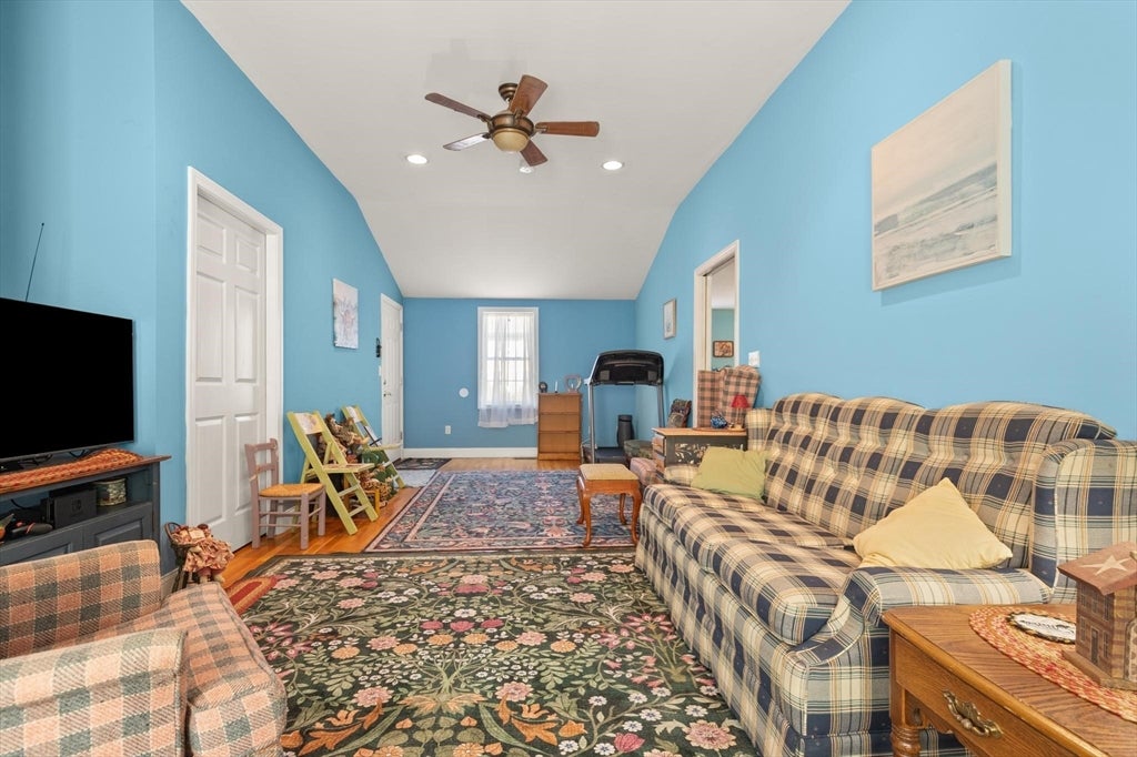 320 Balcom St, Mansfield, MA, 320 Balcom St, Mansfield, MA Photo #6