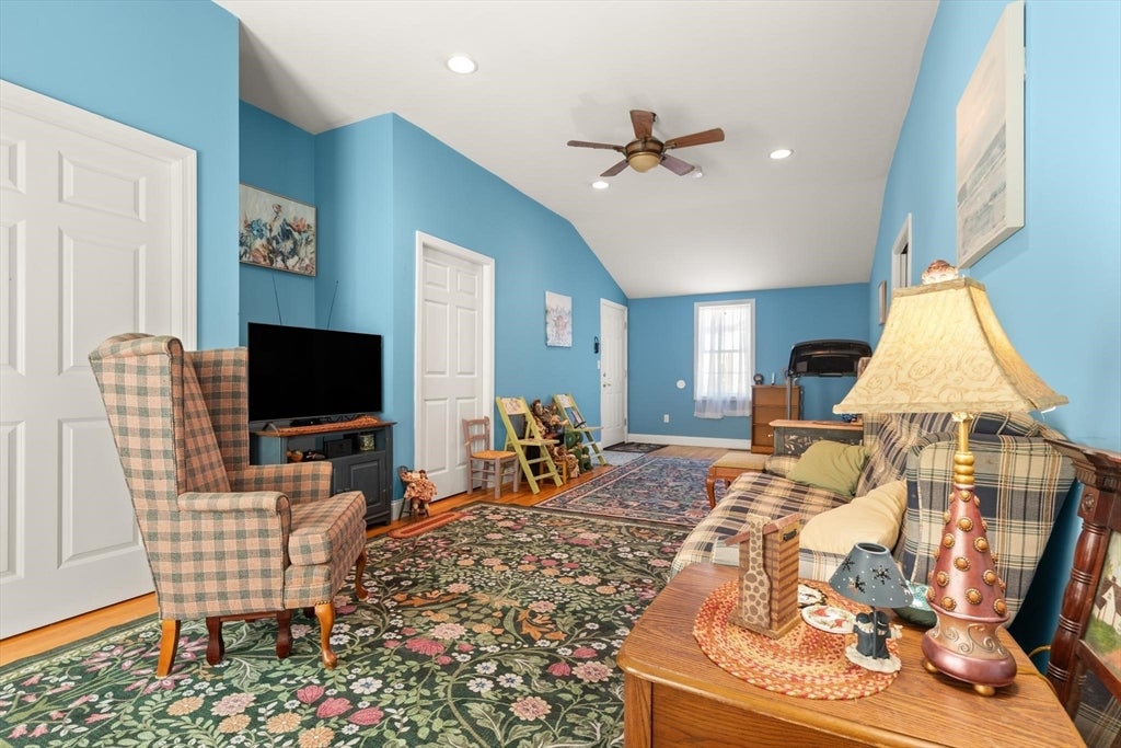 320 Balcom St, Mansfield, MA, 320 Balcom St, Mansfield, MA Photo #7