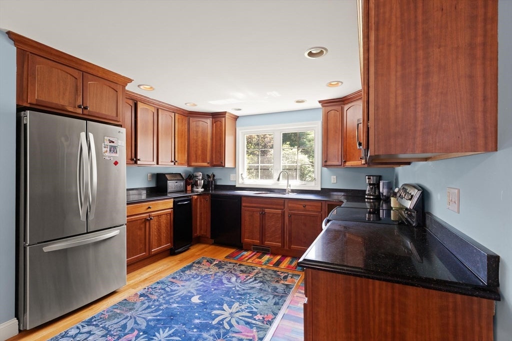 320 Balcom St, Mansfield, MA, 320 Balcom St, Mansfield, MA Photo #14
