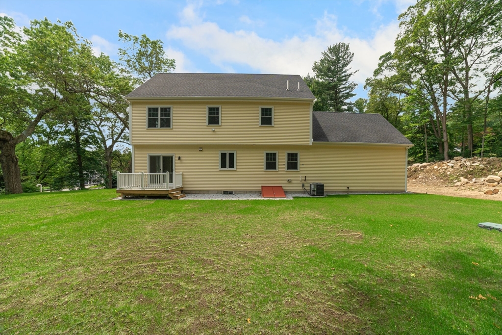 3 Hillside Ave
