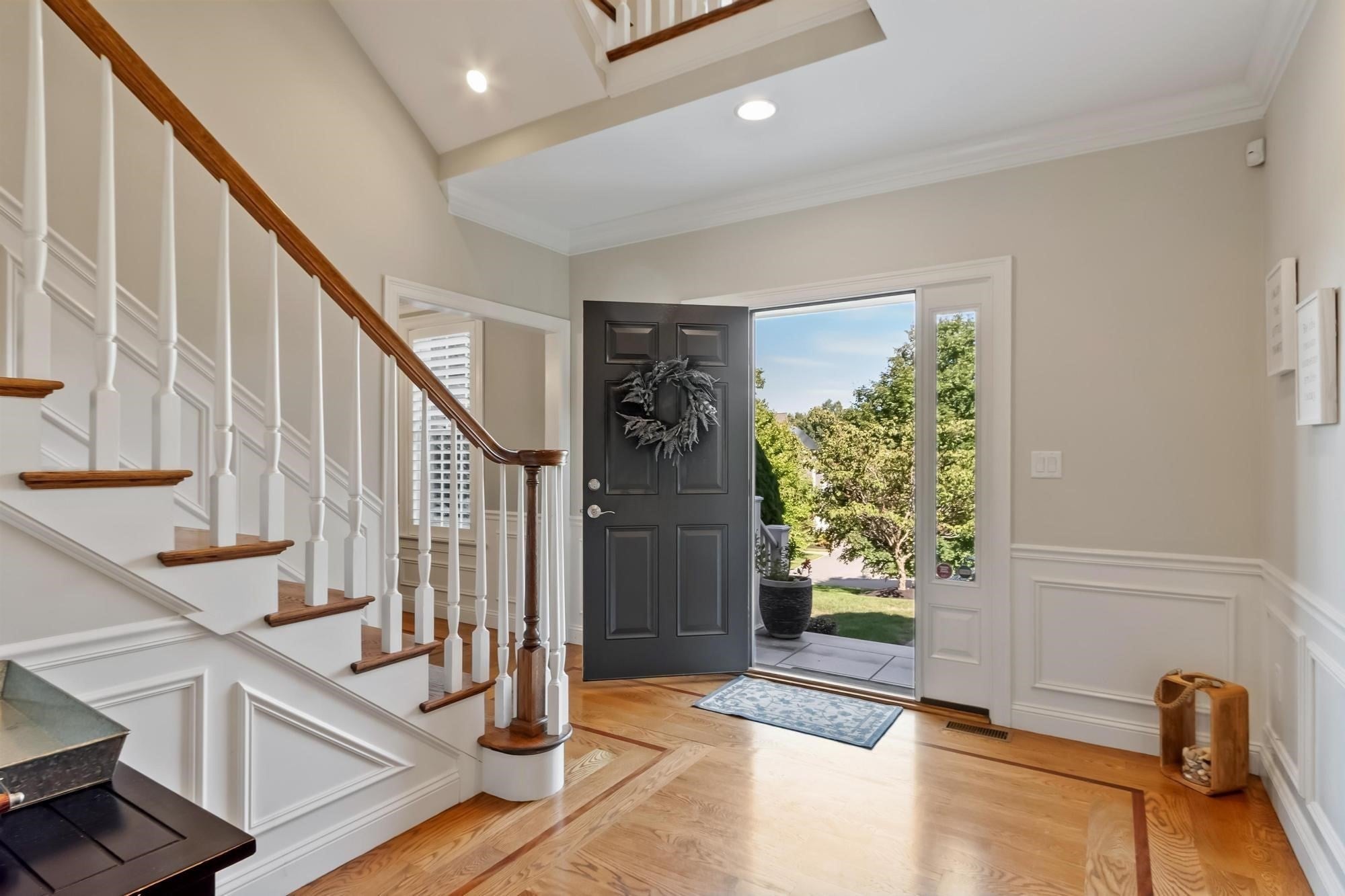 48 Robinson Dr, Bedford, MA Photo #14