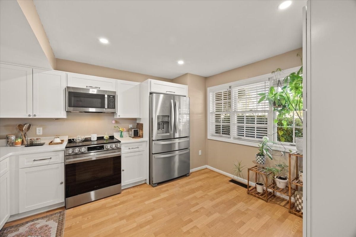 216 Carriage Lane #216, Taunton, MA, 216 Carriage Lane #216, Taunton, MA Photo #19