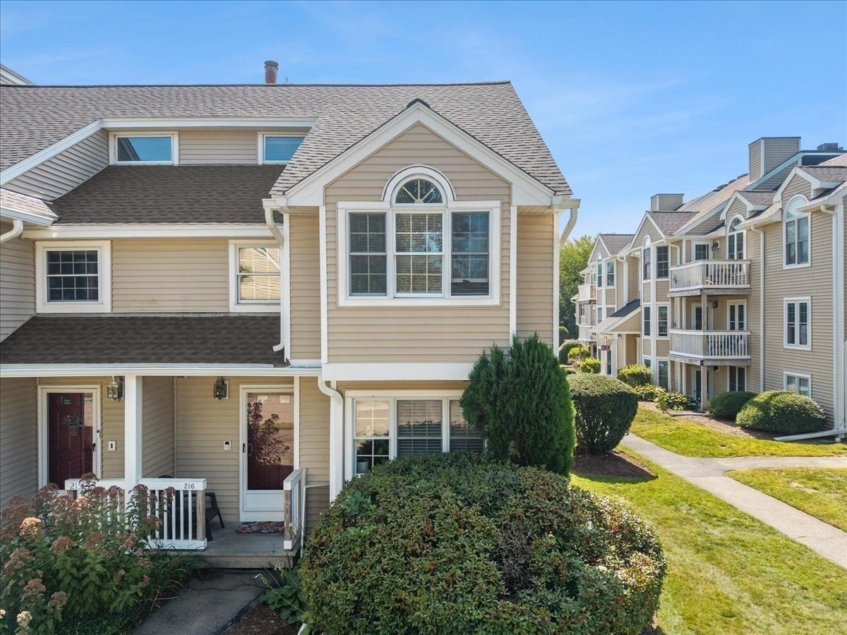 216 Carriage Lane #216, Taunton, MA, 216 Carriage Lane #216, Taunton, MA Photo #11