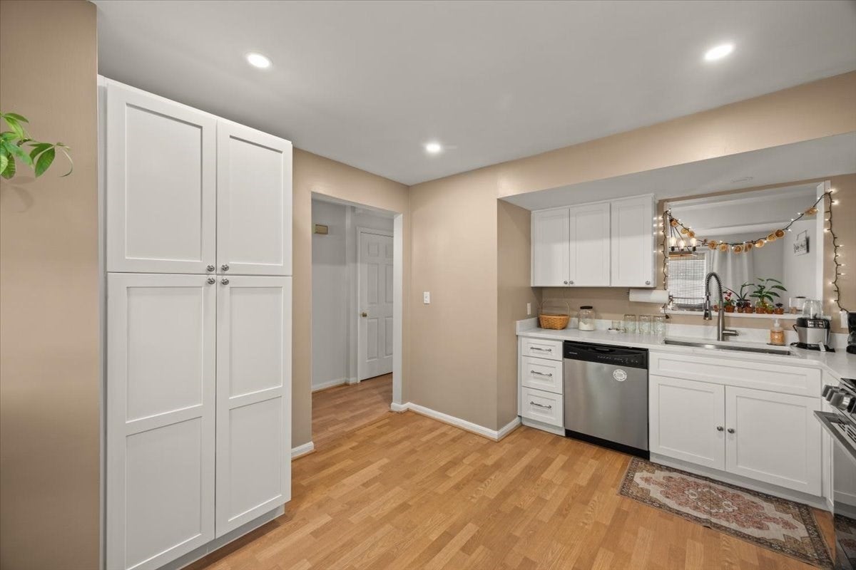216 Carriage Lane #216, Taunton, MA, 216 Carriage Lane #216, Taunton, MA Photo #21