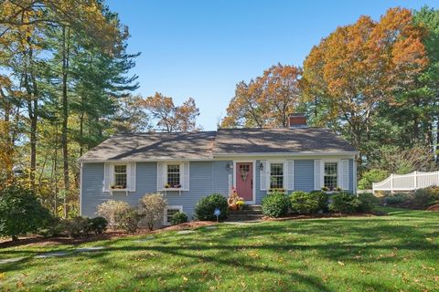 39 Woodbury Rd Southborough MA 01772