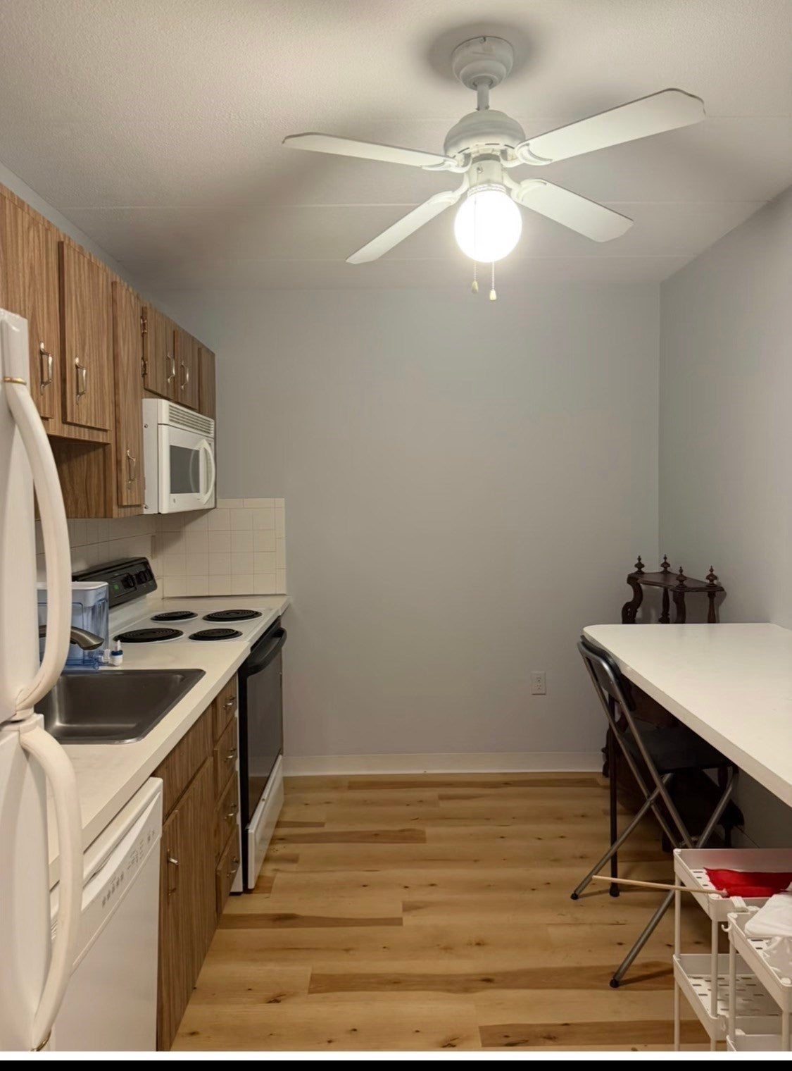 60 Pleasant St #208, Arlington, MA, 60 Pleasant St #208, Arlington, MA Photo #7