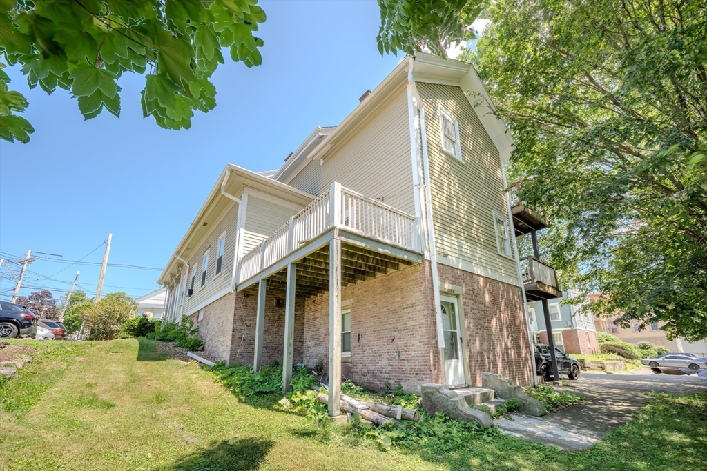 95 Nesmith Street