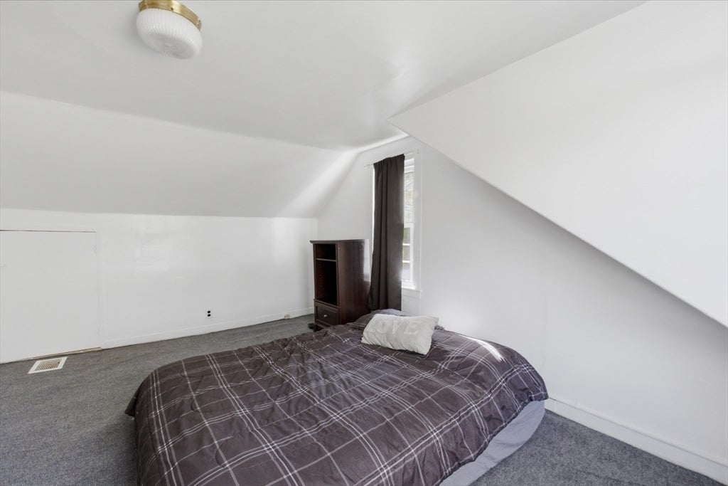196 Highland St, Taunton, MA, 196 Highland St, Taunton, MA Photo #23