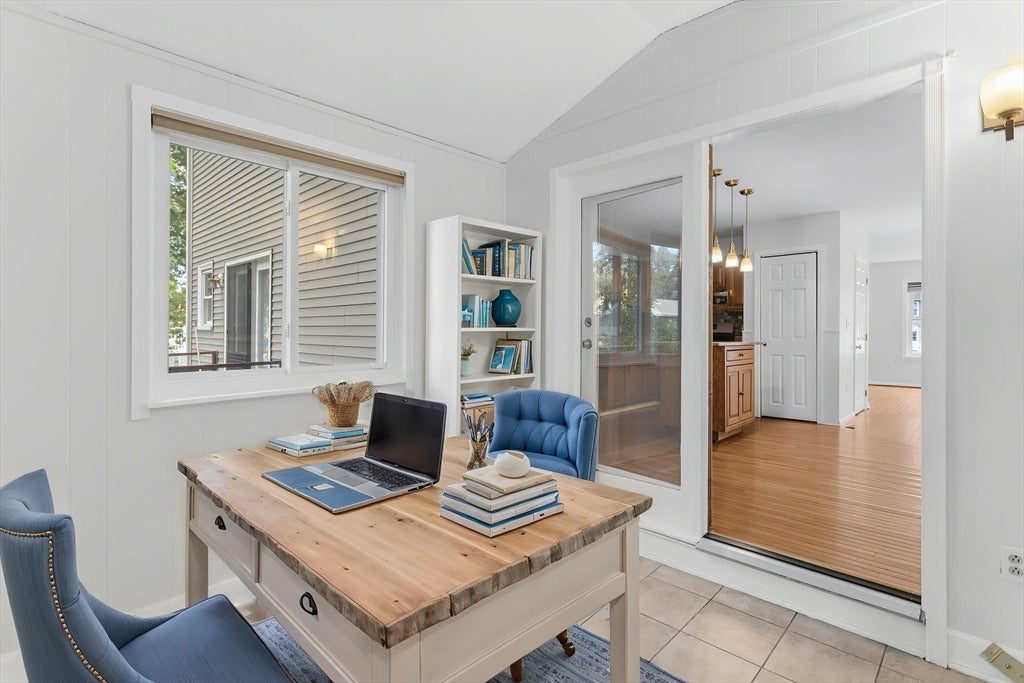 19 Riverbank Cir #19, Haverhill, MA Photo #22