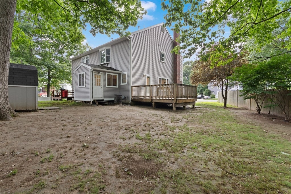19 Riverbank Cir #19, Haverhill, MA Photo #5
