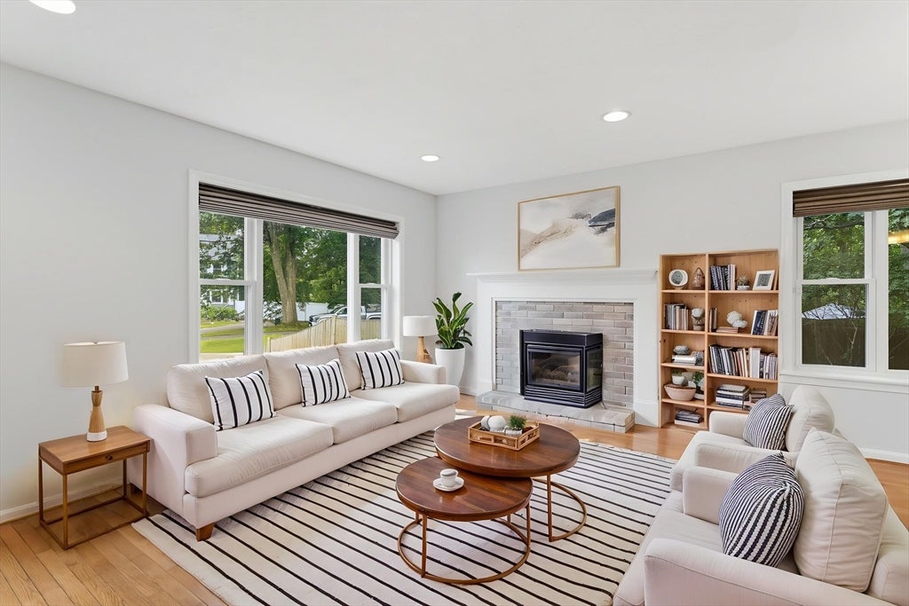 19 Riverbank Cir #19, Haverhill, MA Photo #11