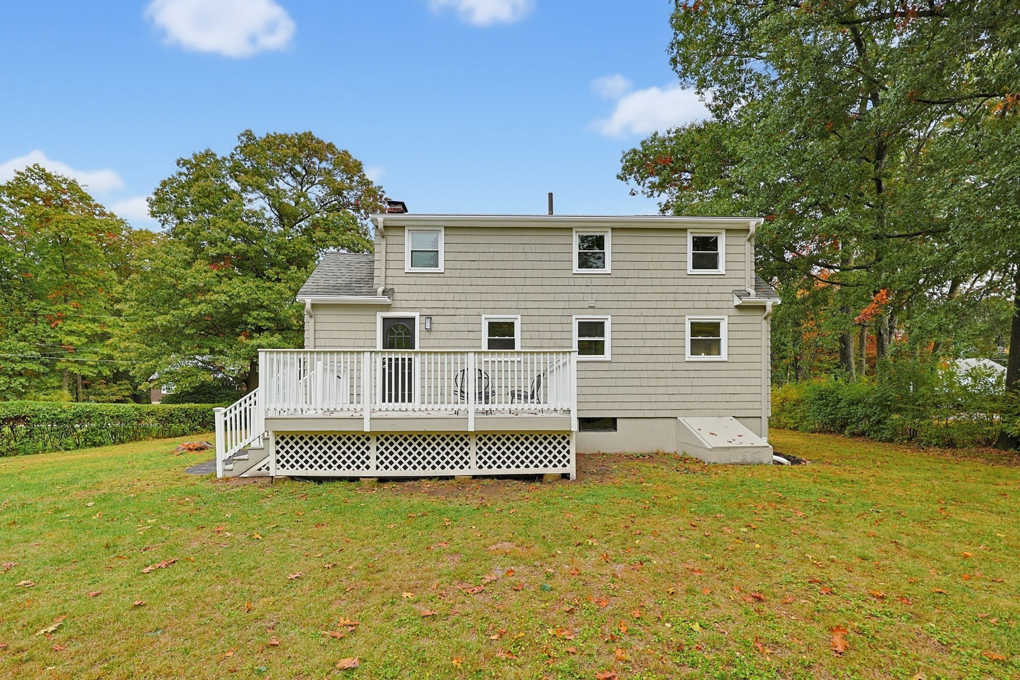20 Overlook Dr, Bellingham, MA Photo #33