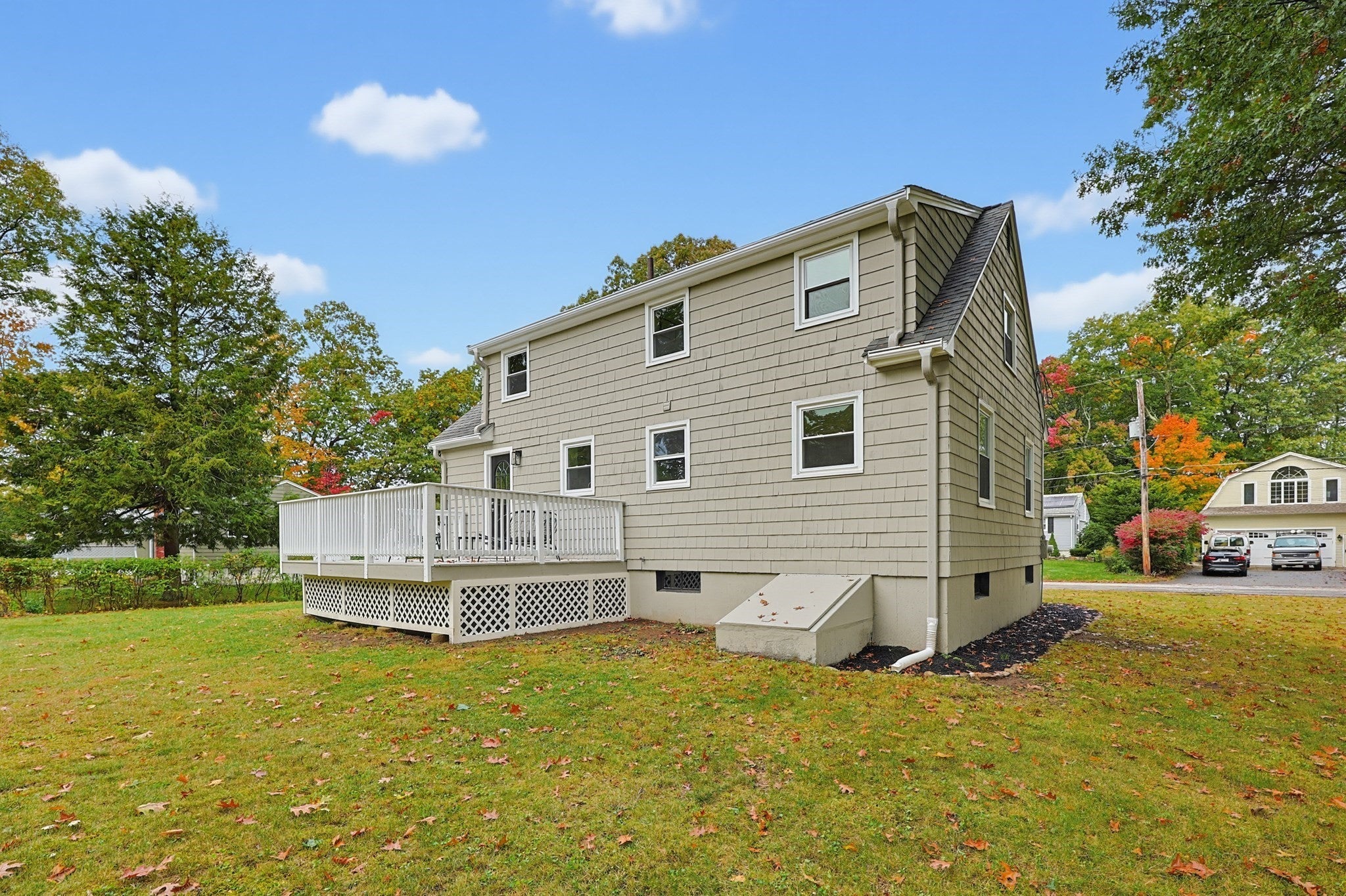 20 Overlook Dr, Bellingham, MA Photo #34
