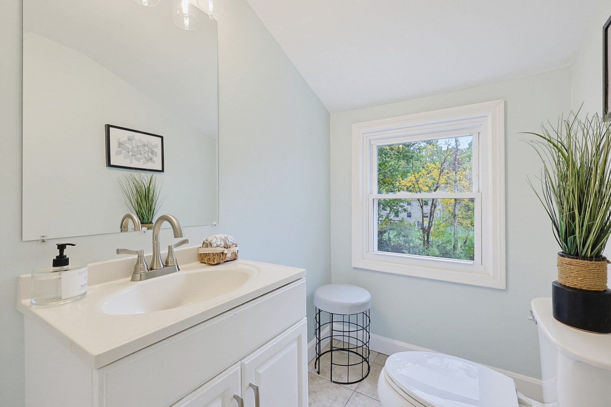 20 Overlook Dr, Bellingham, MA Photo #25