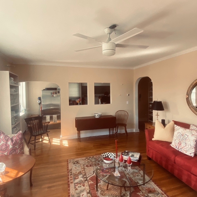 92 Beacon Street 54