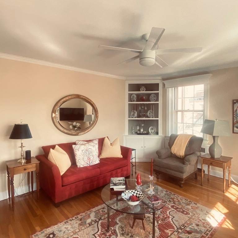 92 Beacon Street 54