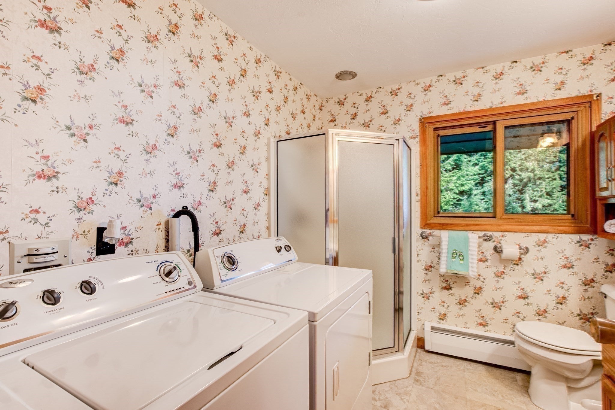 64 Lakeshore Dr, Ashburnham, MA Photo #30