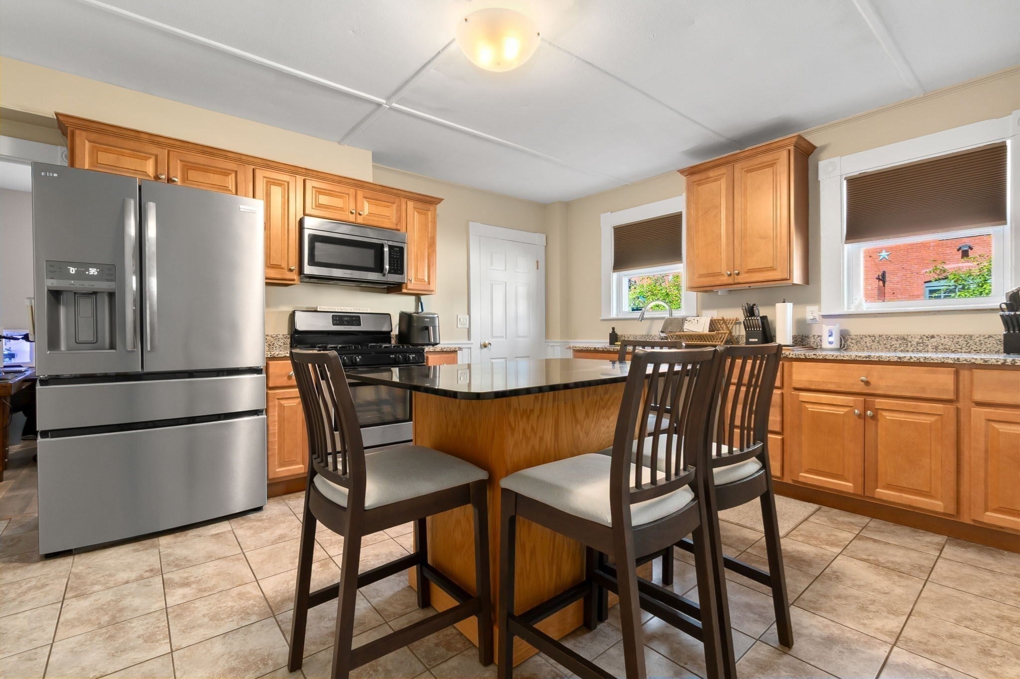 3 Soffron Ln #1, Ipswich, MA Photo #2