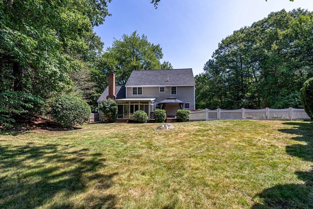 21 Wentworth Dr