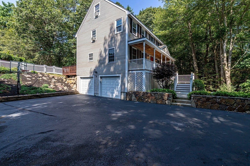 21 Wentworth Dr