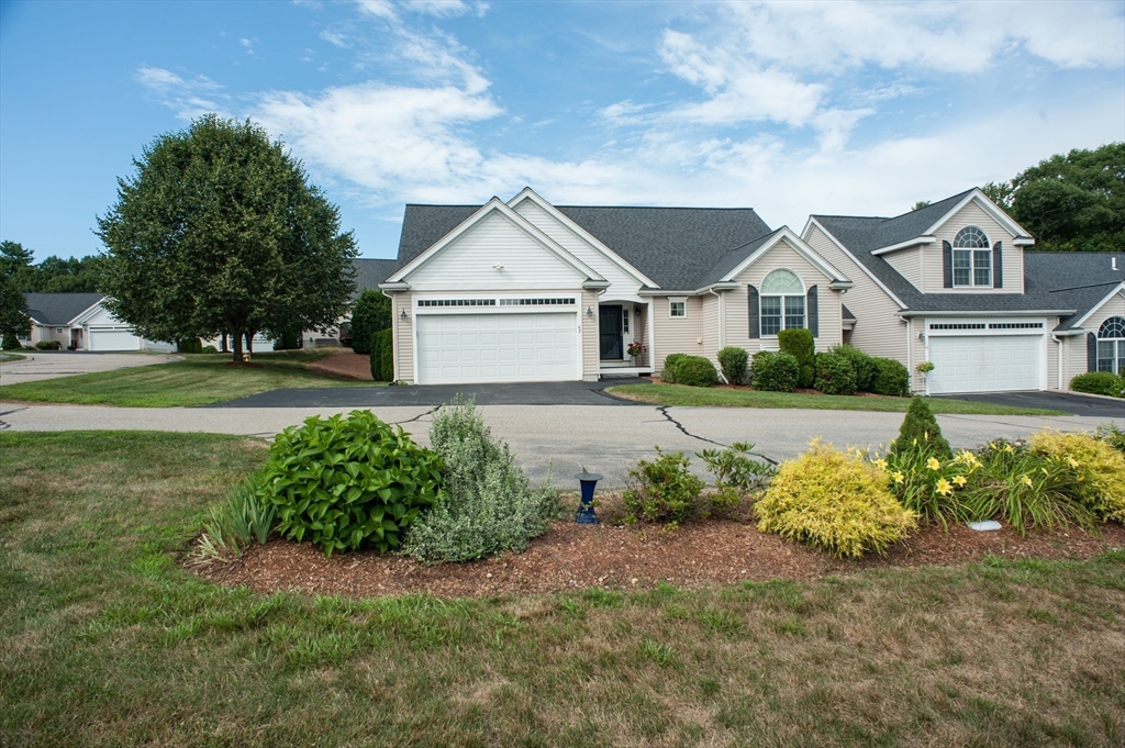 67 Hillview Ln 67