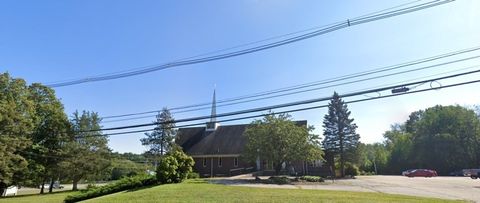 20 Hoppin Hill Ave Attleboro MA 02760