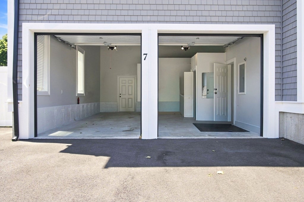 7 Breer St, Brockton, MA, 7 Breer St, Brockton, MA Photo #31