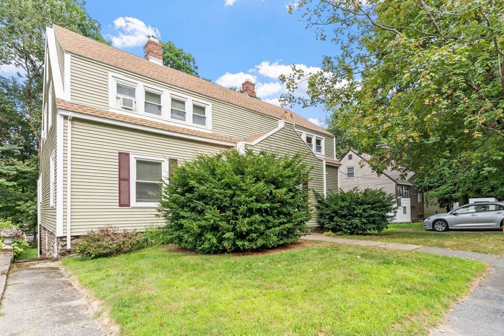 29 Rockrimmon Rd