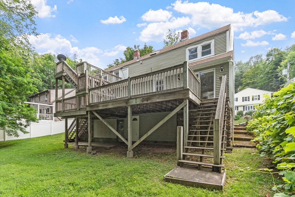 29 Rockrimmon Rd