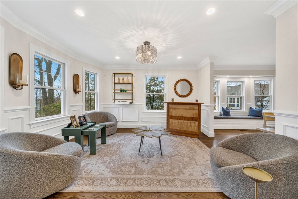 969 Greendale Ave 969