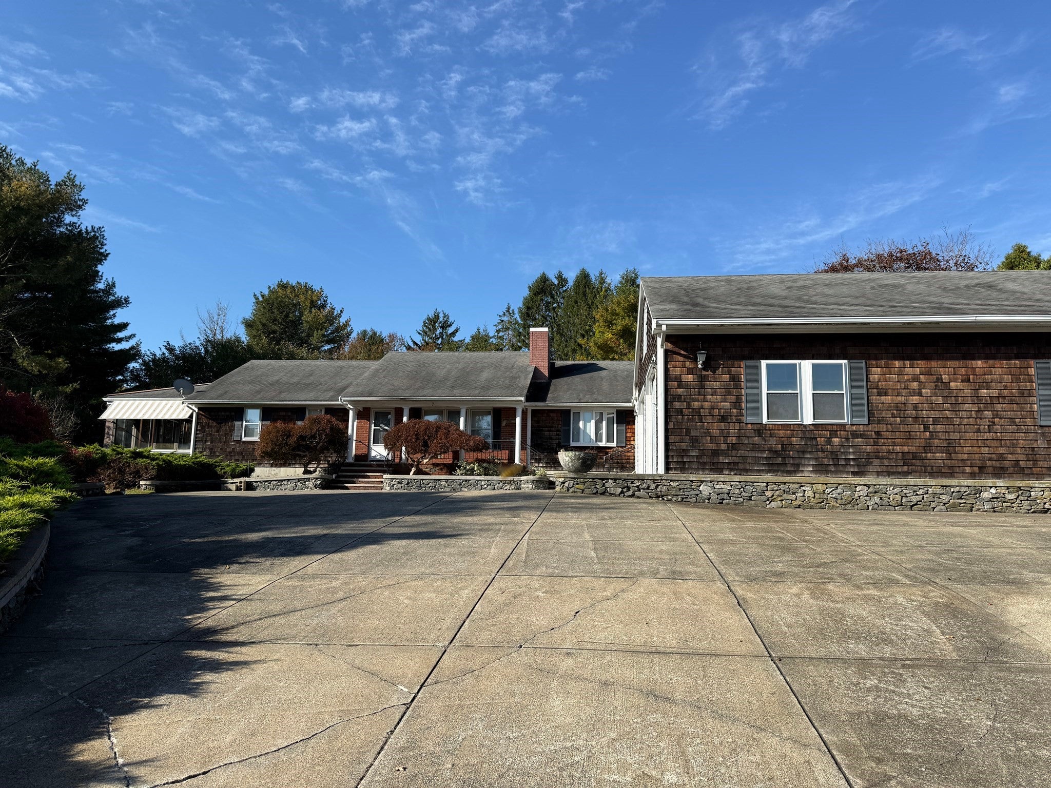 7 Fallon Dr, Westport, MA Photo #4