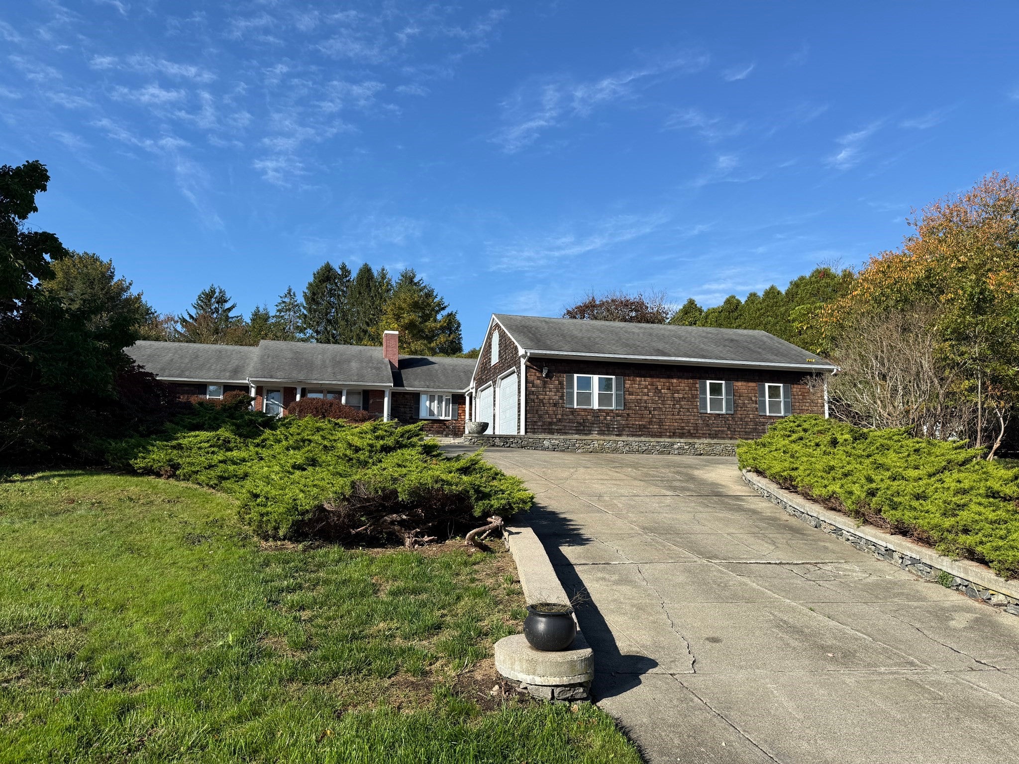 7 Fallon Dr, Westport, MA Photo #6