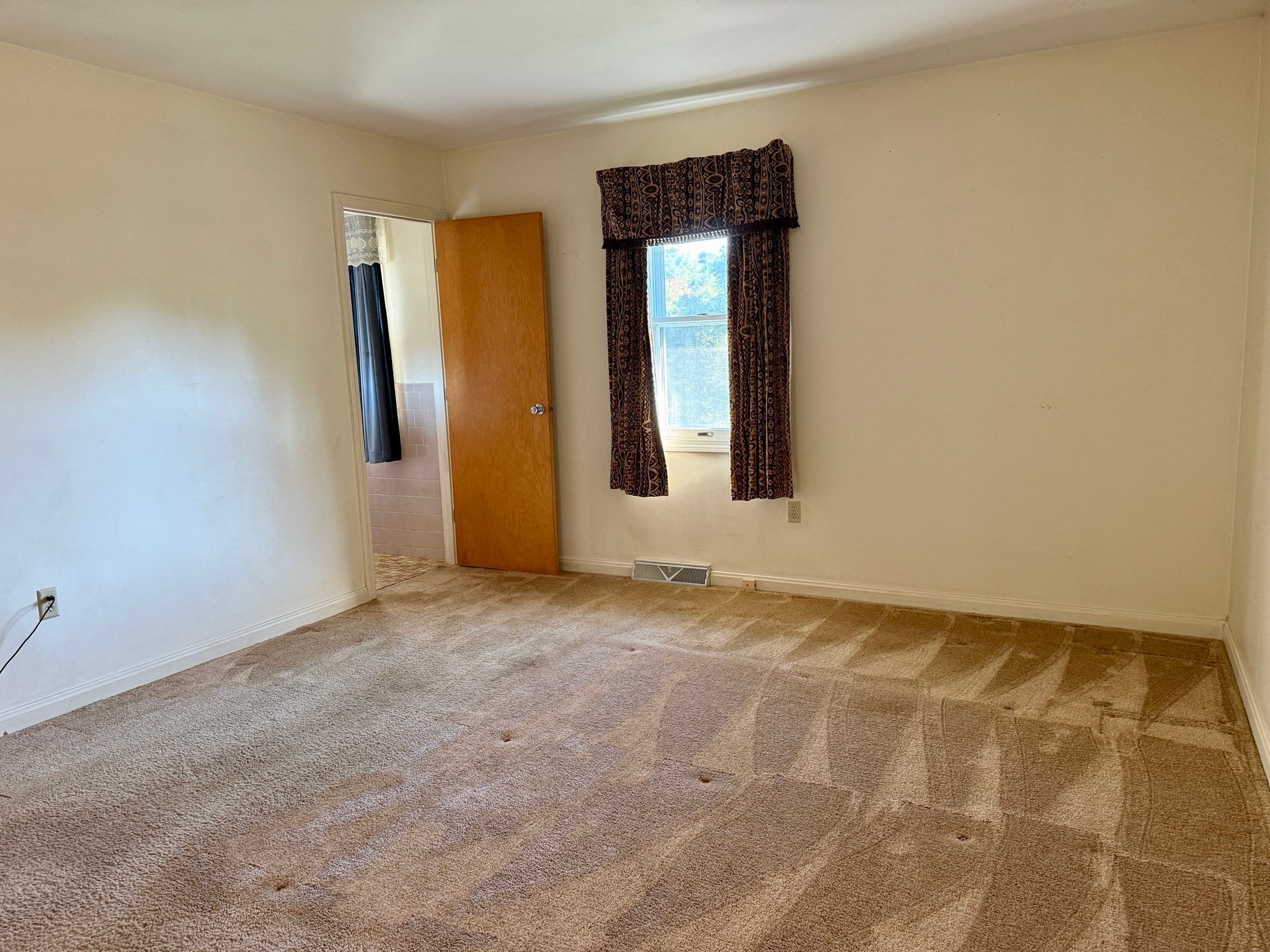 7 Fallon Dr, Westport, MA Photo #33
