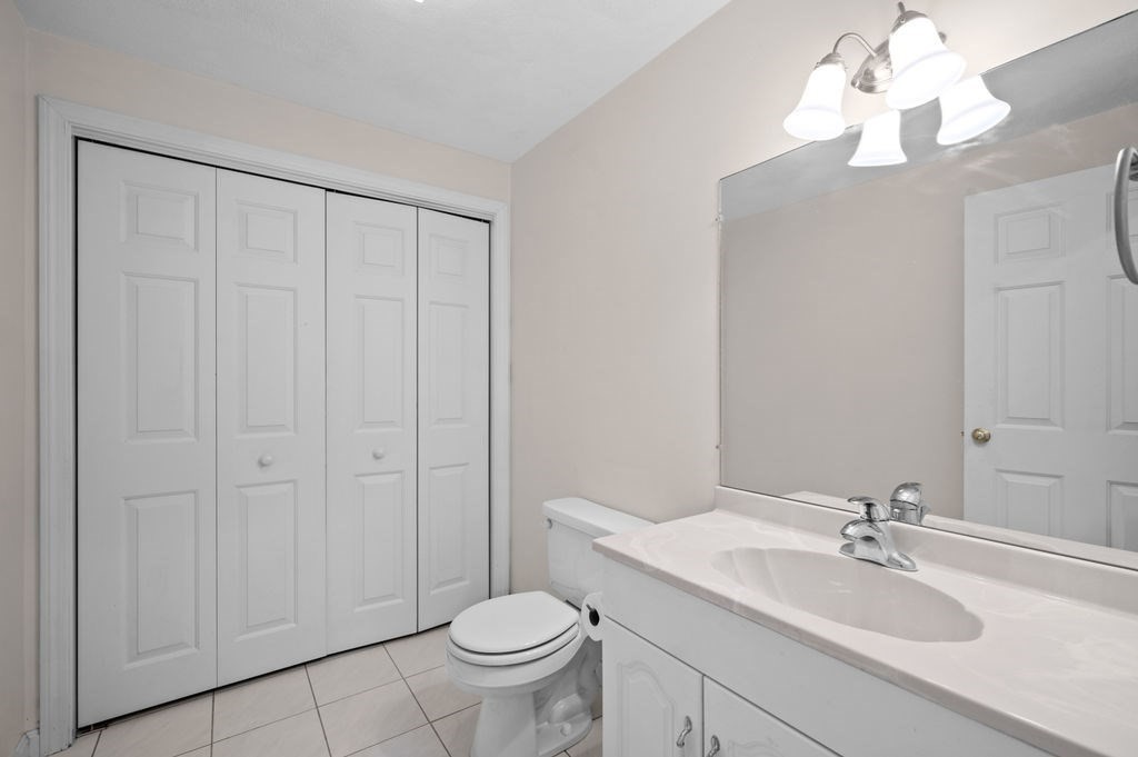 7 Nells Pond Rd, Lynn, MA Photo #27