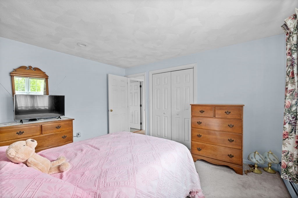 7 Nells Pond Rd, Lynn, MA Photo #20