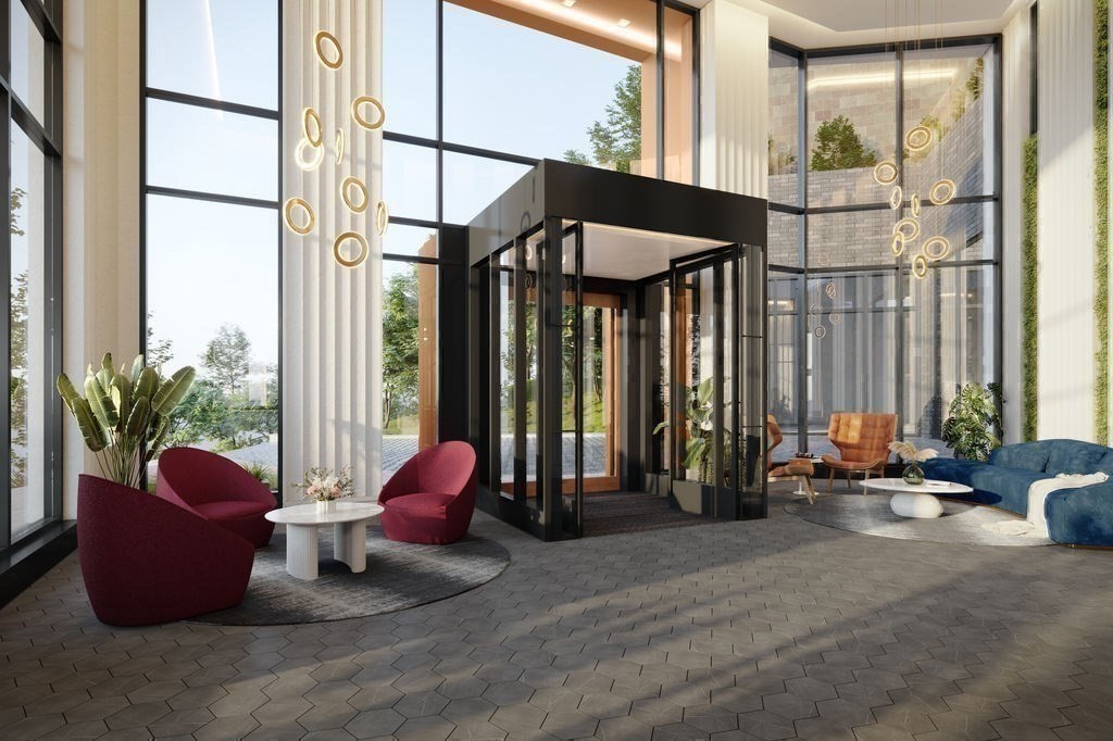 1515 Commonwealth Ave 303