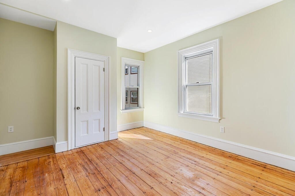 348 Centre Street #2A, Boston, MA, 348 Centre Street #2A, Boston, MA Photo #4