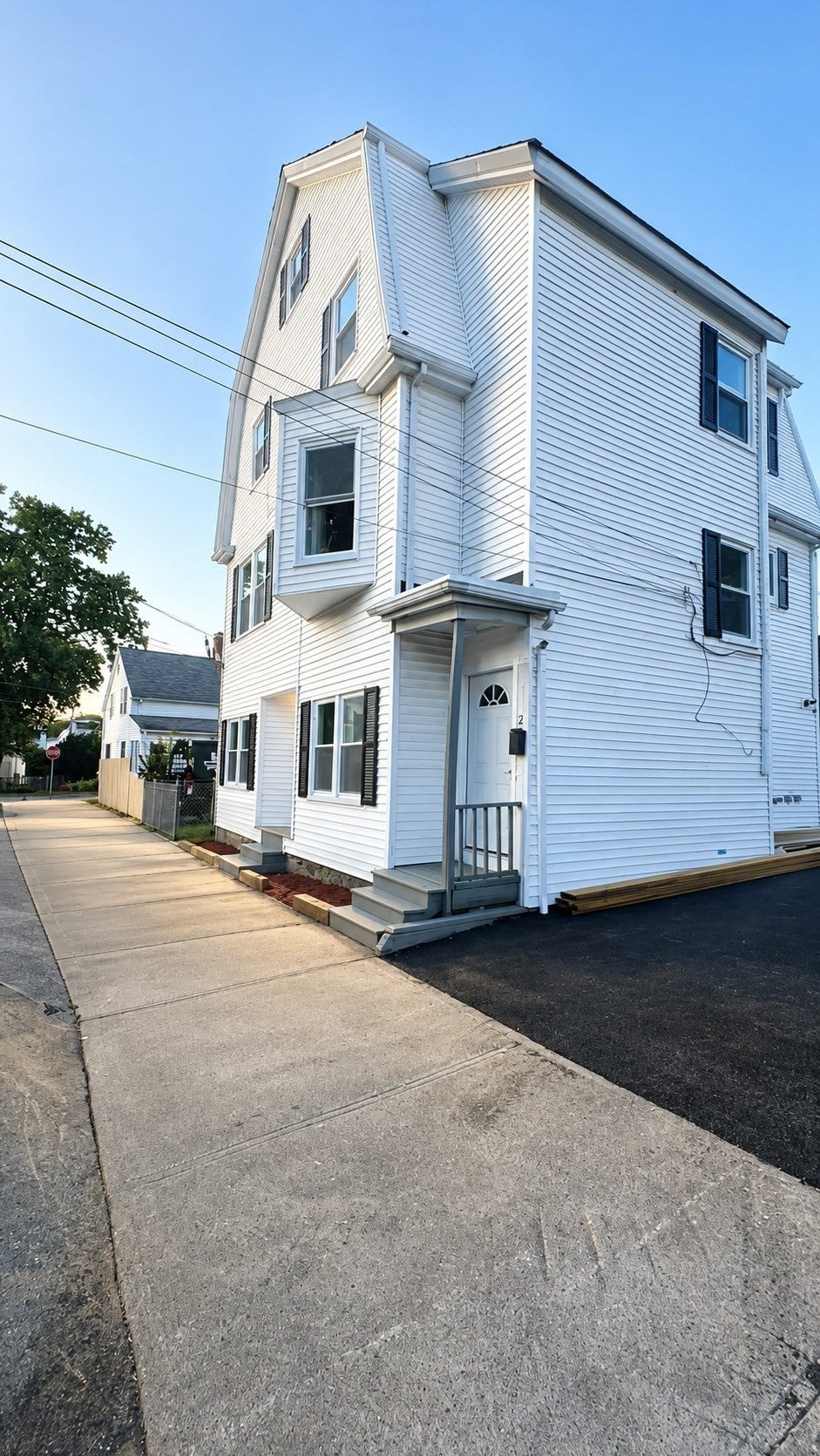 2 Osborne ST #1, Peabody, MA, 2 Osborne ST #1, Peabody, MA Photo #2