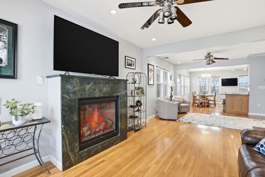 52 Boutwell St #2, Boston, MA, 52 Boutwell St #2, Boston, MA Photo #4