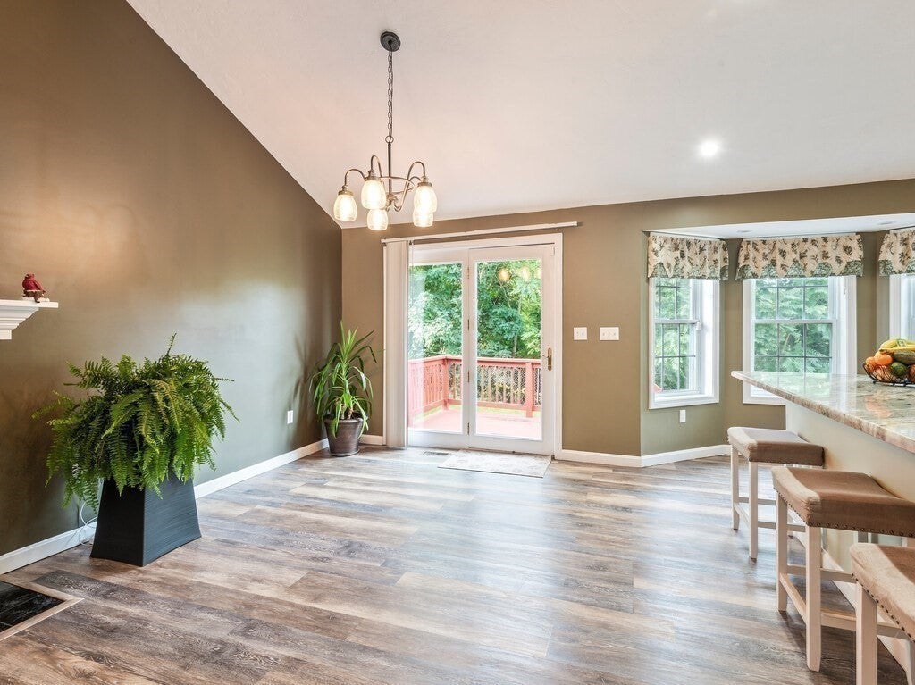 37 Moreland Green Dr, Worcester, MA, 37 Moreland Green Dr, Worcester, MA Photo #8