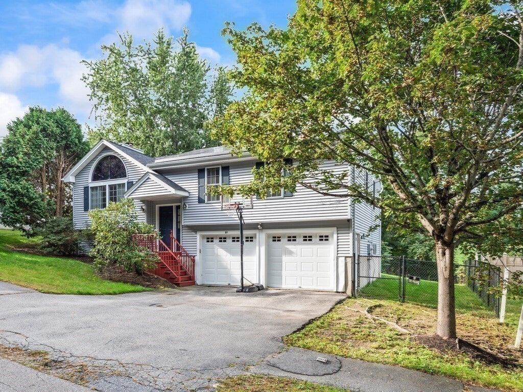 37 Moreland Green Dr, Worcester, MA, 37 Moreland Green Dr, Worcester, MA Photo #35