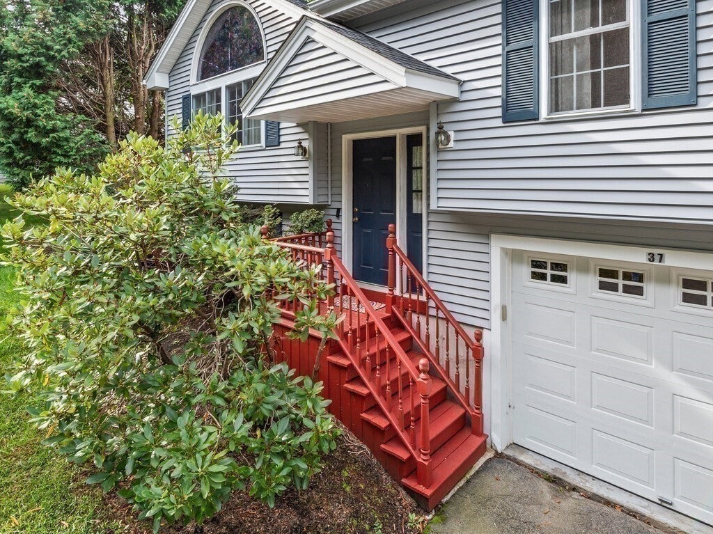 37 Moreland Green Dr, Worcester, MA, 37 Moreland Green Dr, Worcester, MA Photo #33