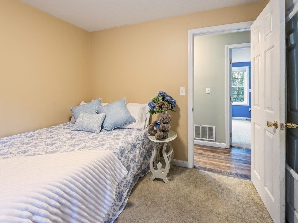 37 Moreland Green Dr, Worcester, MA, 37 Moreland Green Dr, Worcester, MA Photo #19