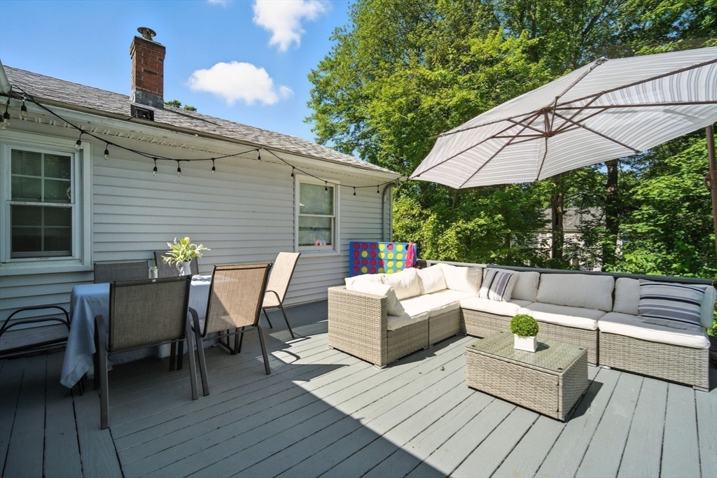 Enfield, Connecticut 06082, United States, 4 Bedrooms Bedrooms, ,1 BathroomBathrooms,Residential,Active,184906