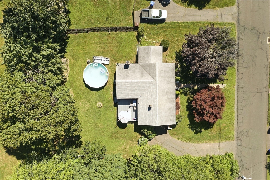 Enfield, Connecticut 06082, United States, 4 Bedrooms Bedrooms, ,1 BathroomBathrooms,Residential,Active,184906