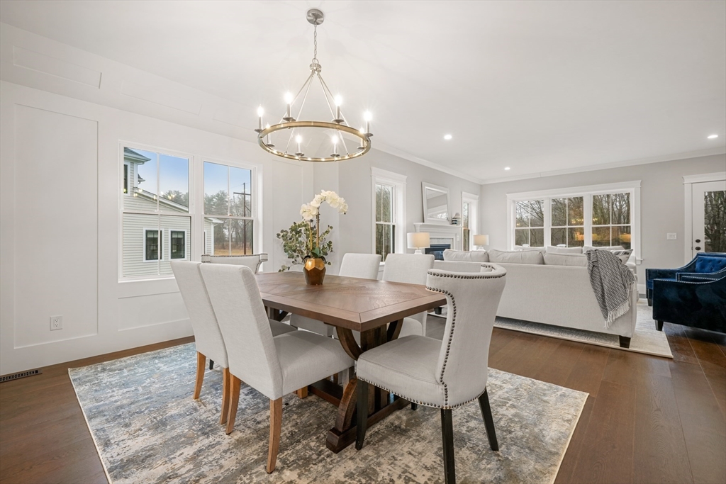 18 Wayside Court