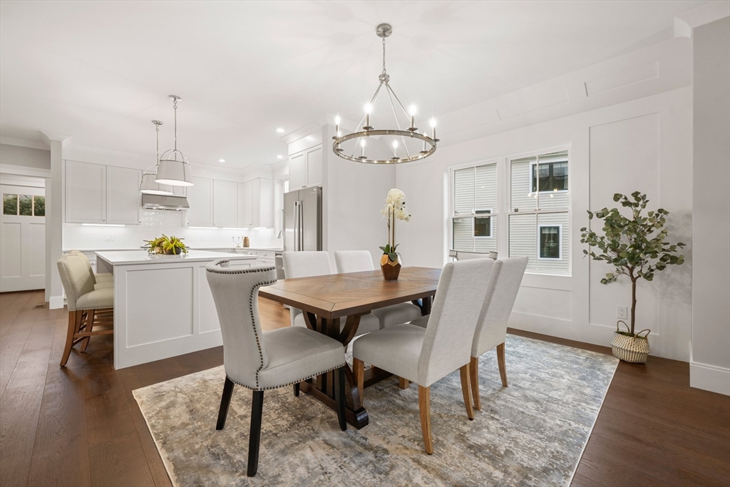 18 Wayside Court